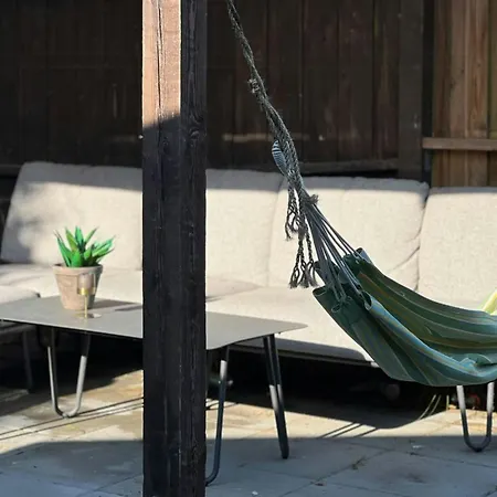 Prázdninový dům Wonderful Family House At The West Coast